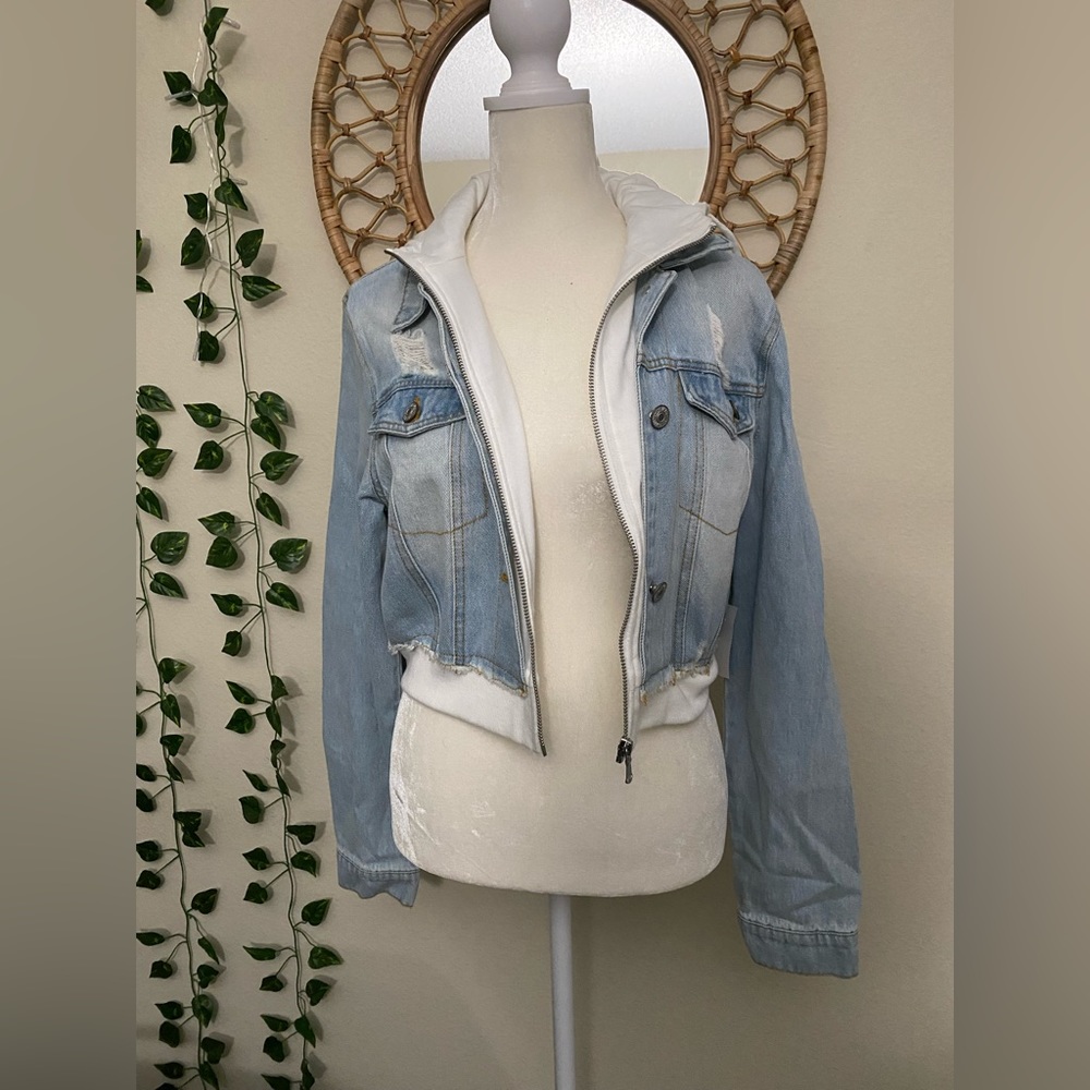 Love Tree Denim/Jean Jacket Crop
